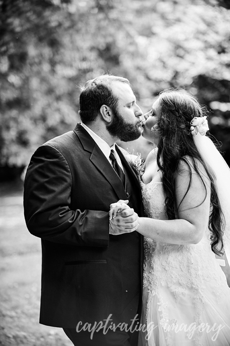 bride and groom at Avonworth Park