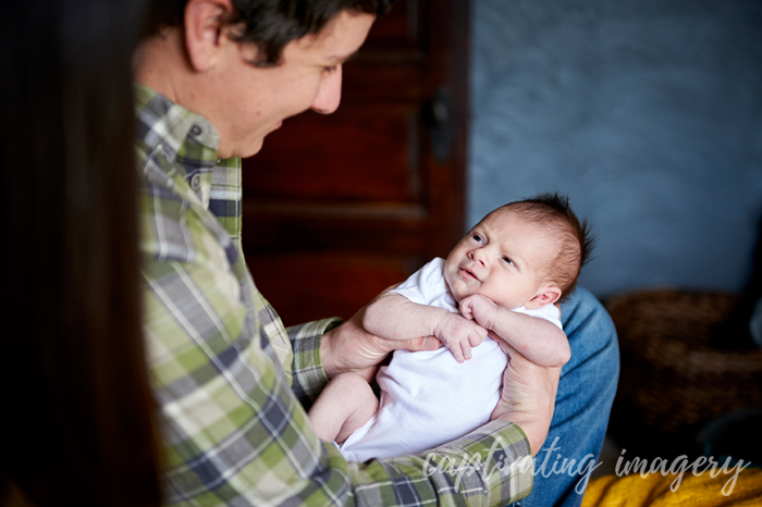 checking out his daddy