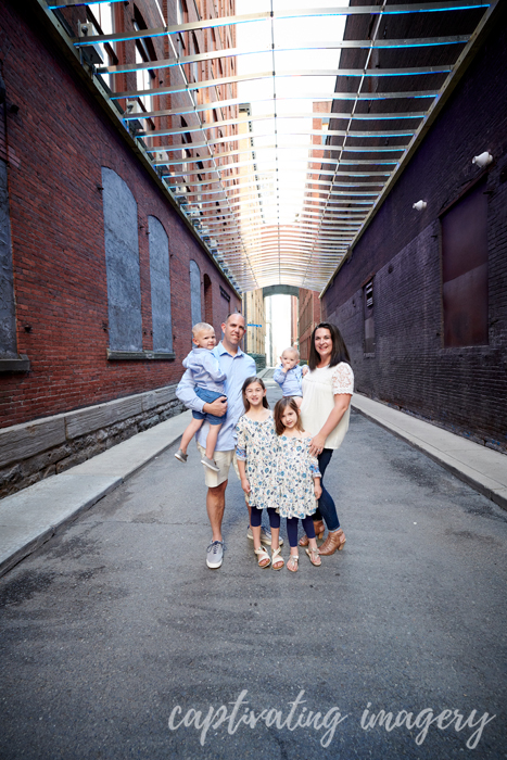 alley family portrait