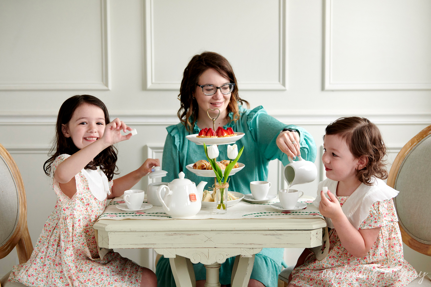 2024-05-04-Wolfe70245-web 2024 05 04 Wolfe70245 web - Mini Session