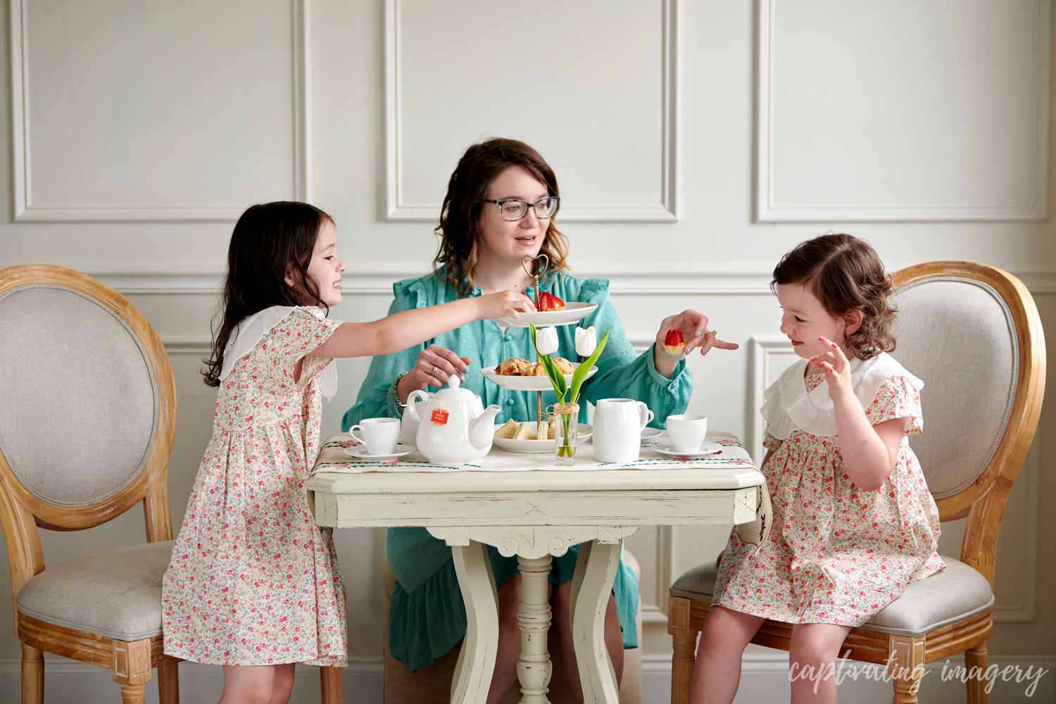 2024-05-04-Wolfe70328-web 2024 05 04 Wolfe70328 web - Mini Session