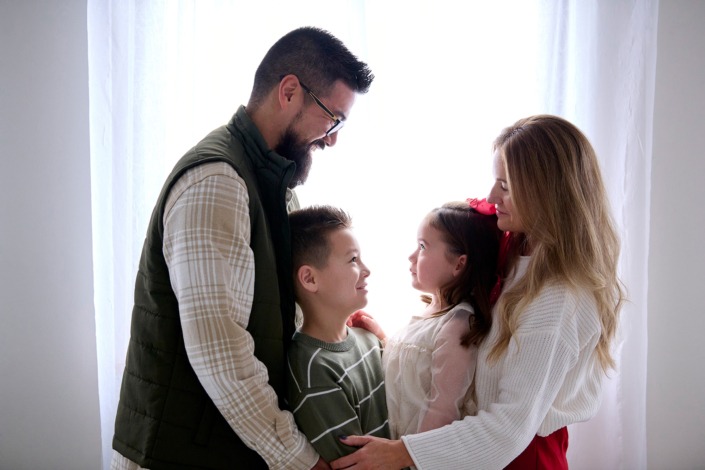 Pittsburgh-holiday-portrait-photographer42 Pittsburgh holiday portrait photographer42 - Family Portraits for the Holidays